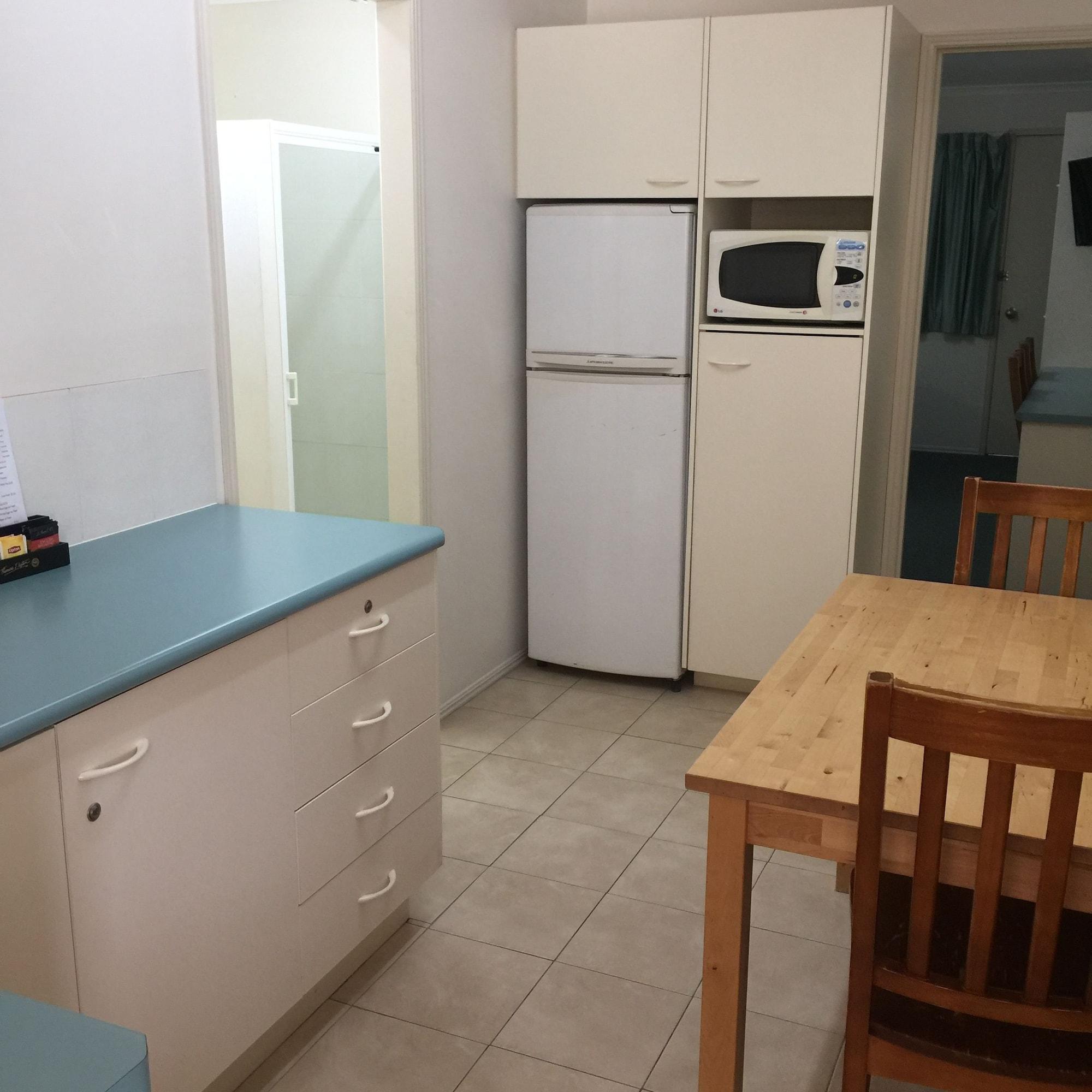 Econo Lodge Park Lane Bundaberg Exteriör bild