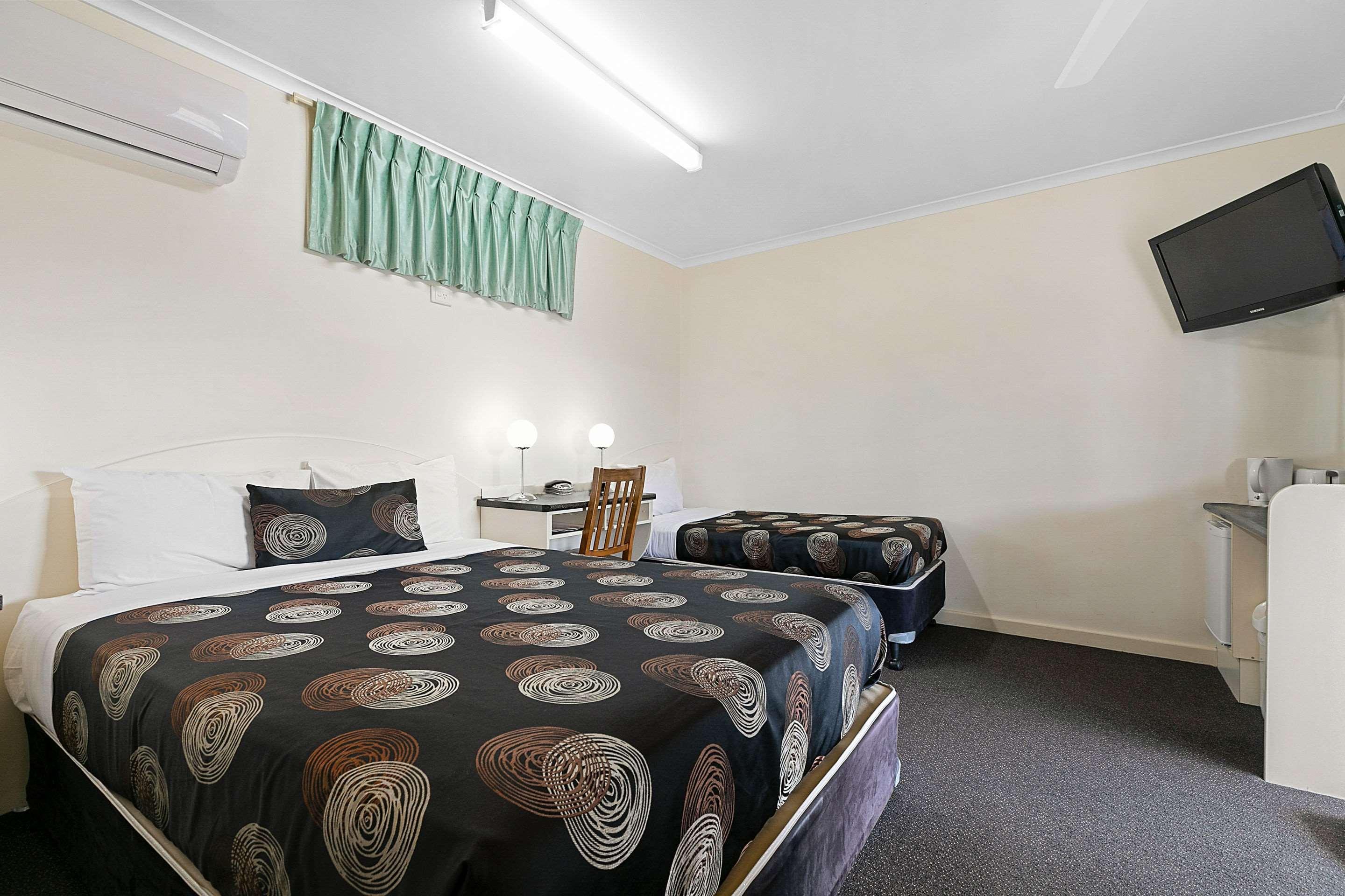Econo Lodge Park Lane Bundaberg Exteriör bild